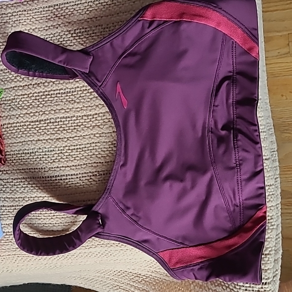 SOLD - Picture 4 of 5